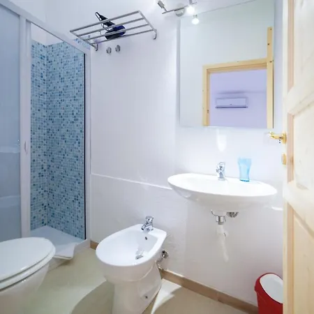 Brezza B&B Golfo Aranci Exterior photo